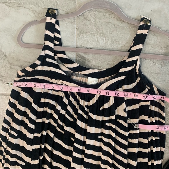 H&M Maxi Dress (Fits Size: XS-M)- Like New - Picture 6 of 13